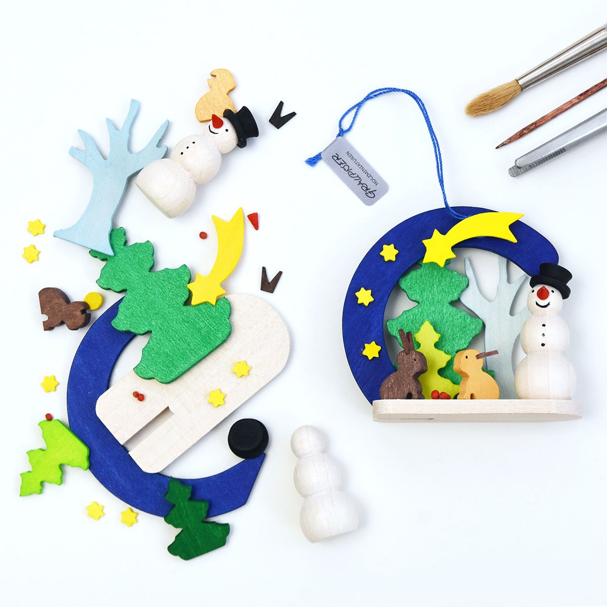 Snowman Arch - Feeding birds - Christmas tree decoration