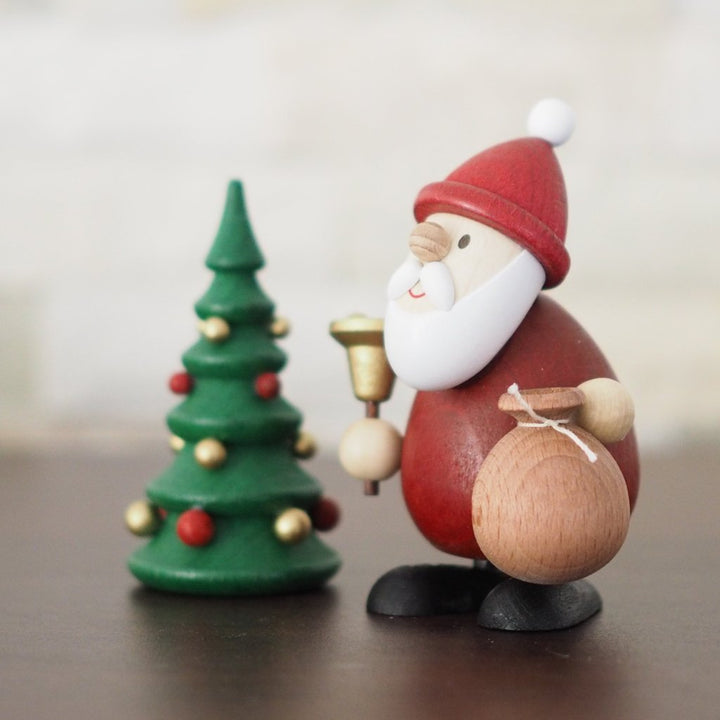 Weihnachtsmann Collectibles - Santa and Bell with Tree